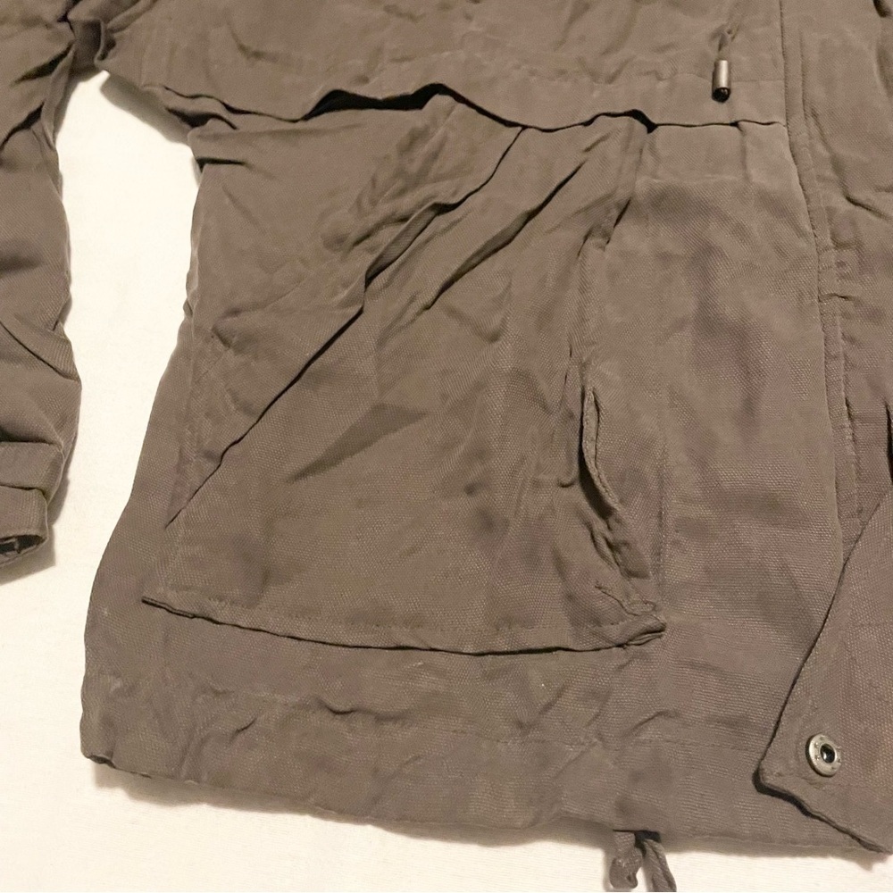 Forever 21 Lightweight Jacket Womens Size XS - Picture 8 of 16